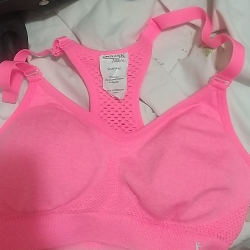 Sandkin now sport bra